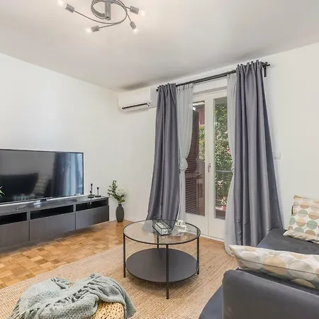 Apartament Biba